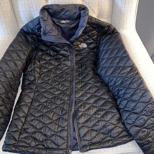 NWOT Black Northface jacket